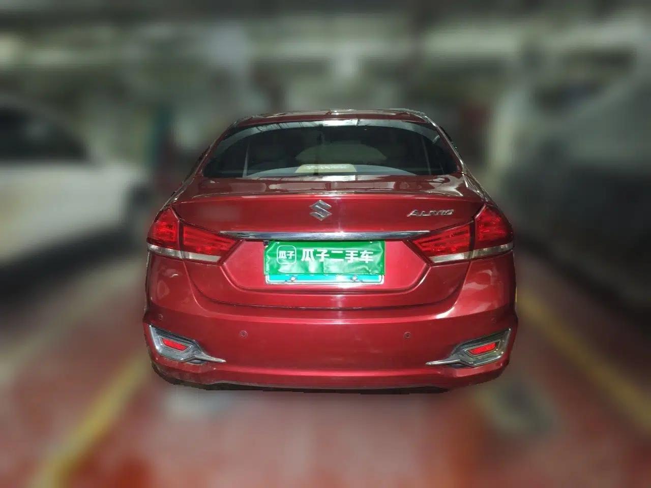 Used Suzuki Alivio 2015 1.6L Automatic Luxury Model — миниатюра 5