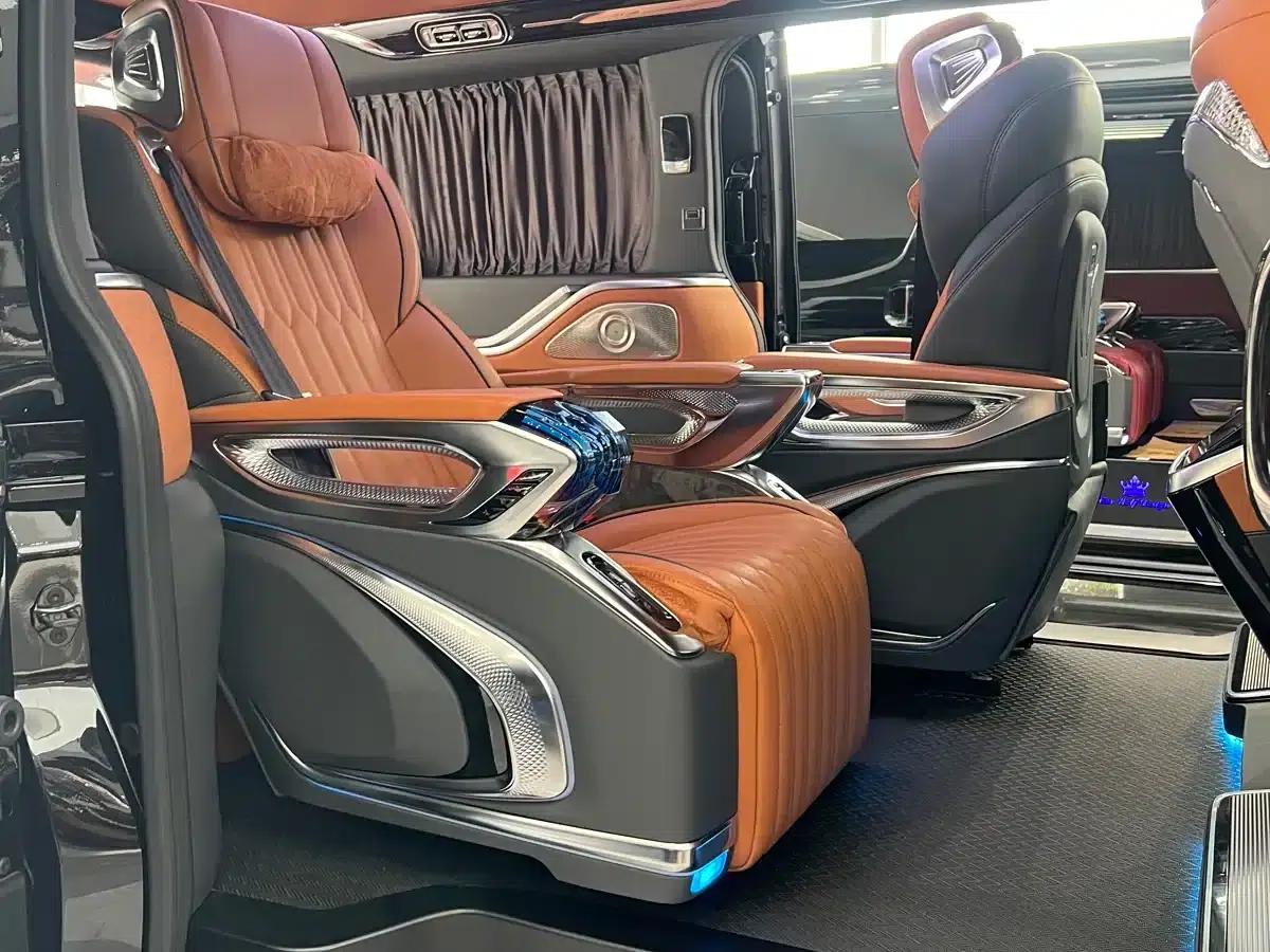 2025 HIACE 3.5L Automatic — миниатюра 11