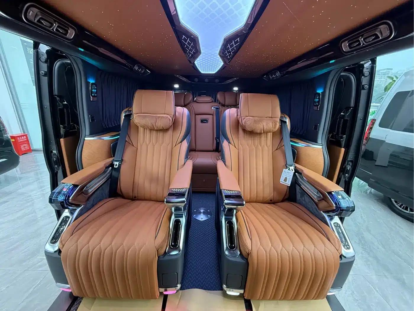 2025 HIACE 3.5L Automatic — миниатюра 14