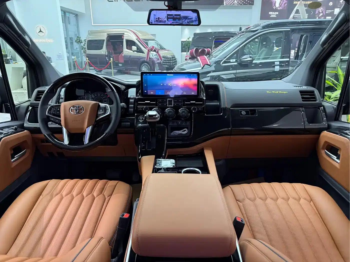 2025 HIACE 3.5L Automatic — миниатюра 9