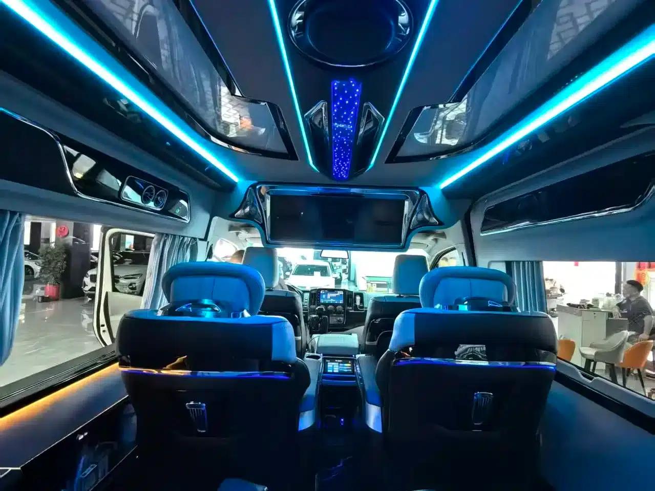 2022 HIACE 3.5L Middle East Edition — миниатюра 39