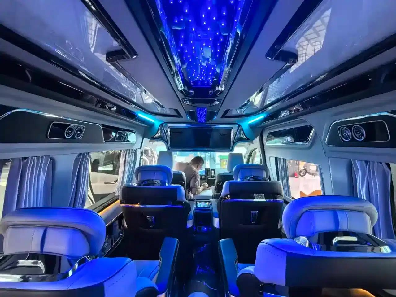 2022 HIACE 3.5L Middle East Edition — миниатюра 42