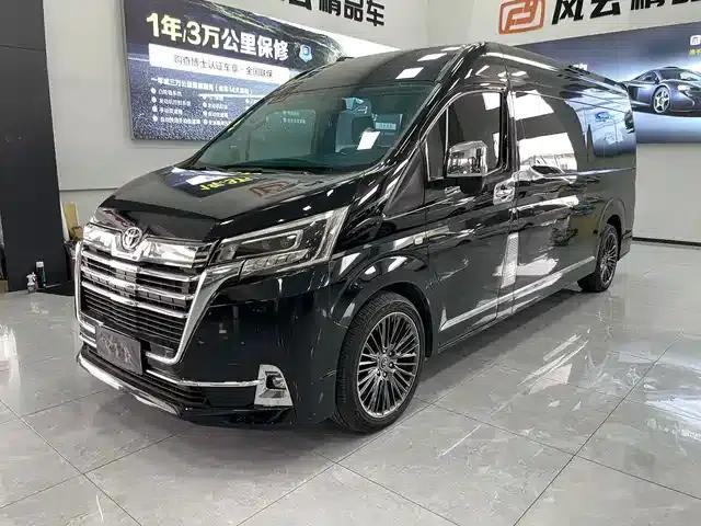 2022 HIACE 3.5L Middle East Edition