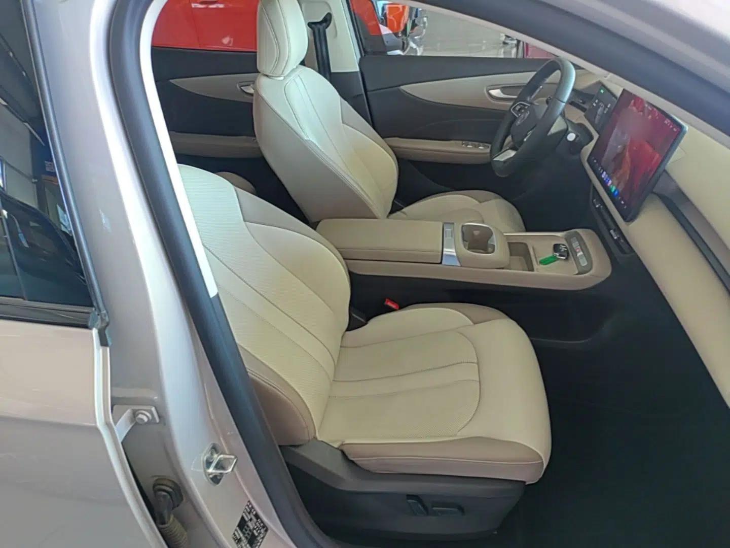 Used MG ES5 2025 525max Rear-Drive Intelligent Driving Version — миниатюра 19