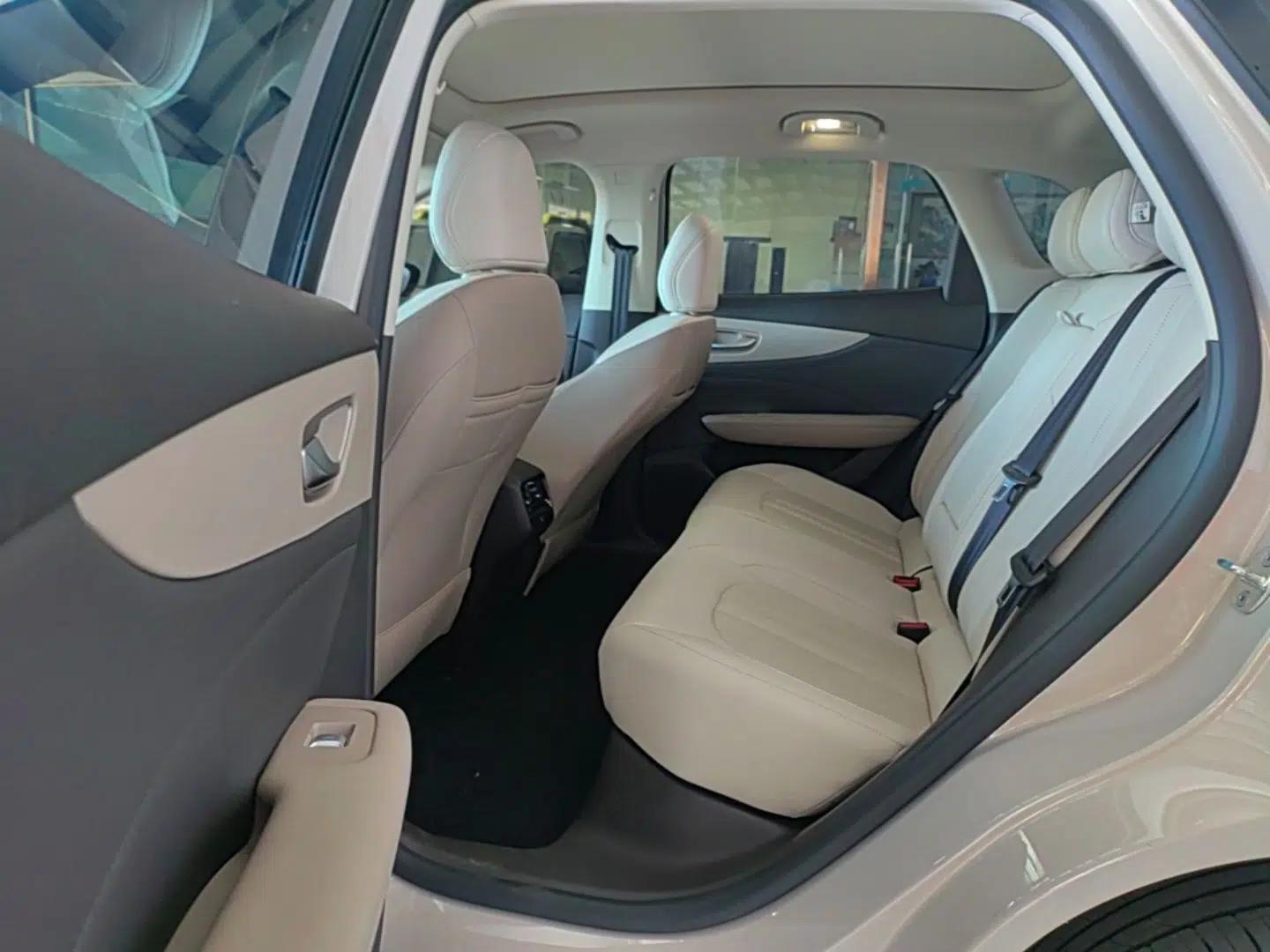 Used MG ES5 2025 525max Rear-Drive Intelligent Driving Version — миниатюра 20