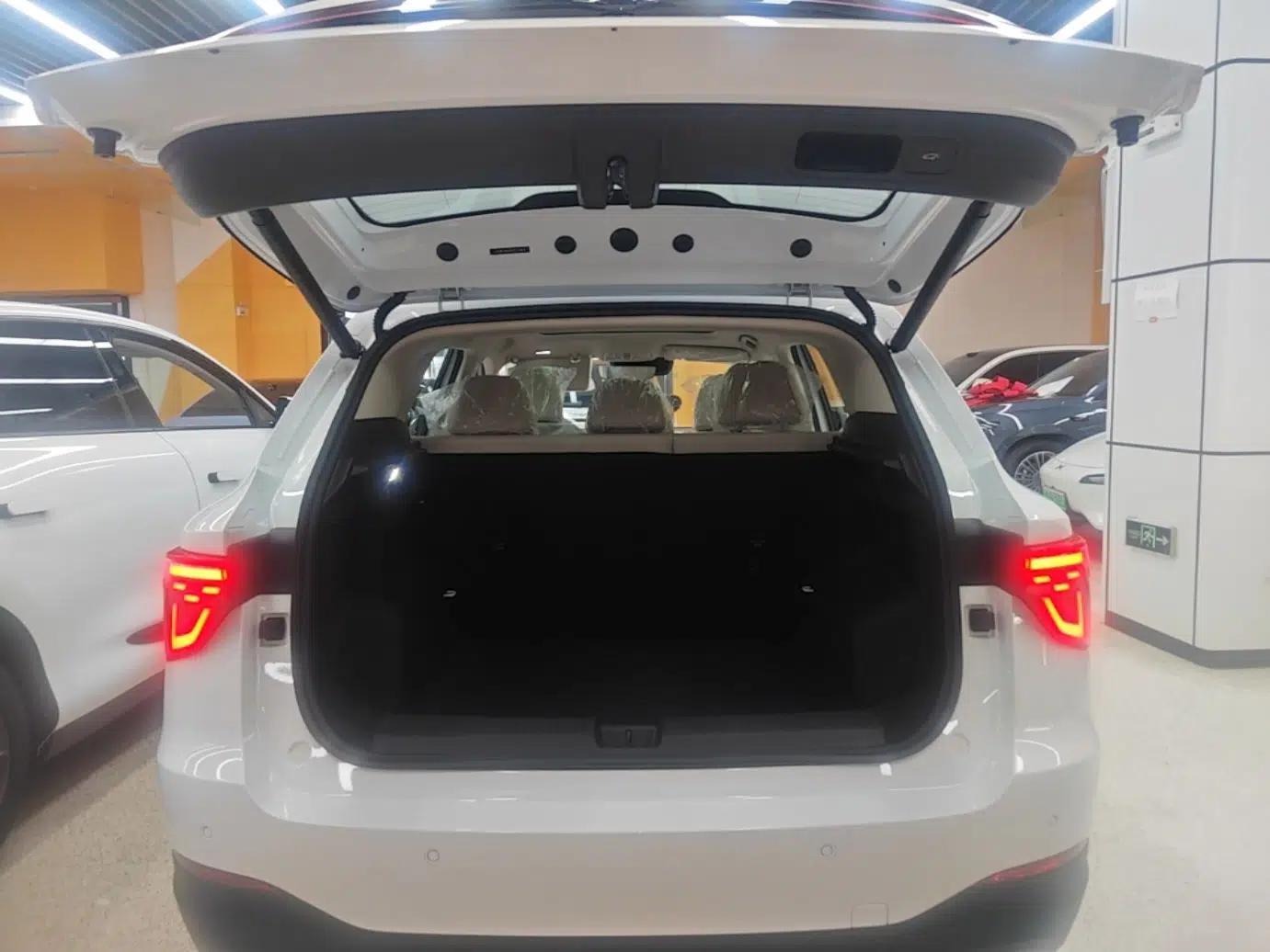 Used MG ES5 2025 425plus Rear-Drive Version — миниатюра 27