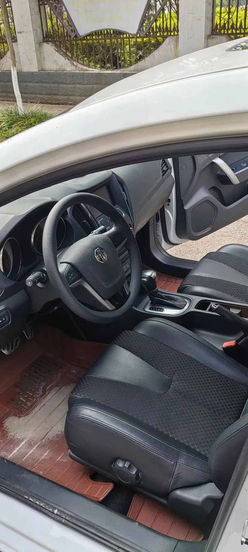 Used MG GT 2015 1.4TGI TST Dual-Clutch Luxury Edition — миниатюра 10