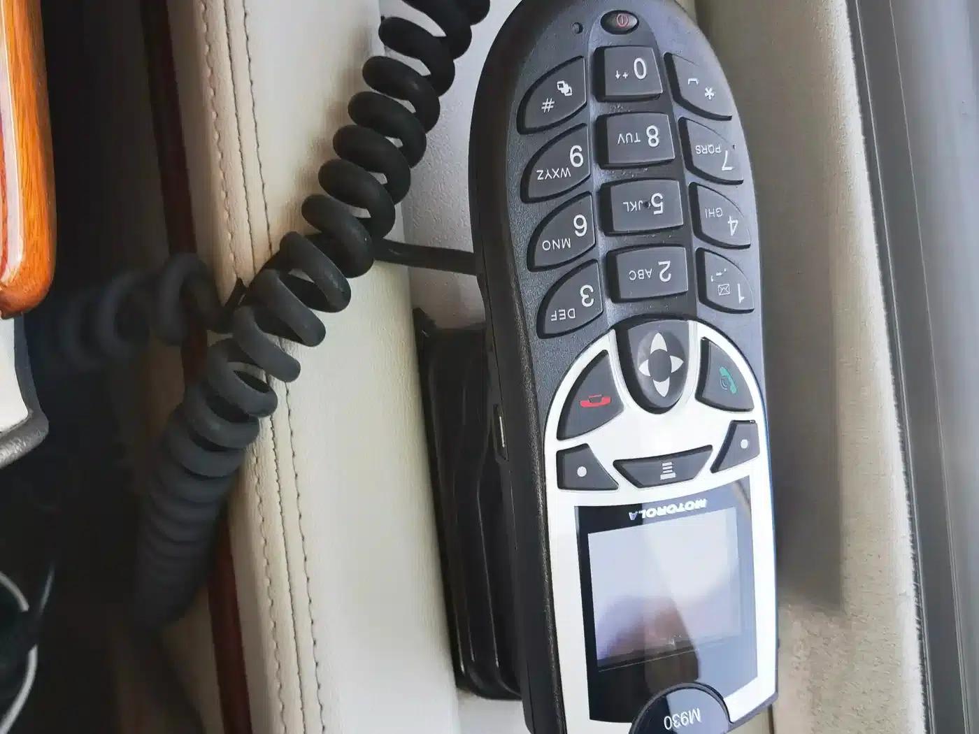 2011 SAVANA 6.0L Business Star 10-seater — миниатюра 12