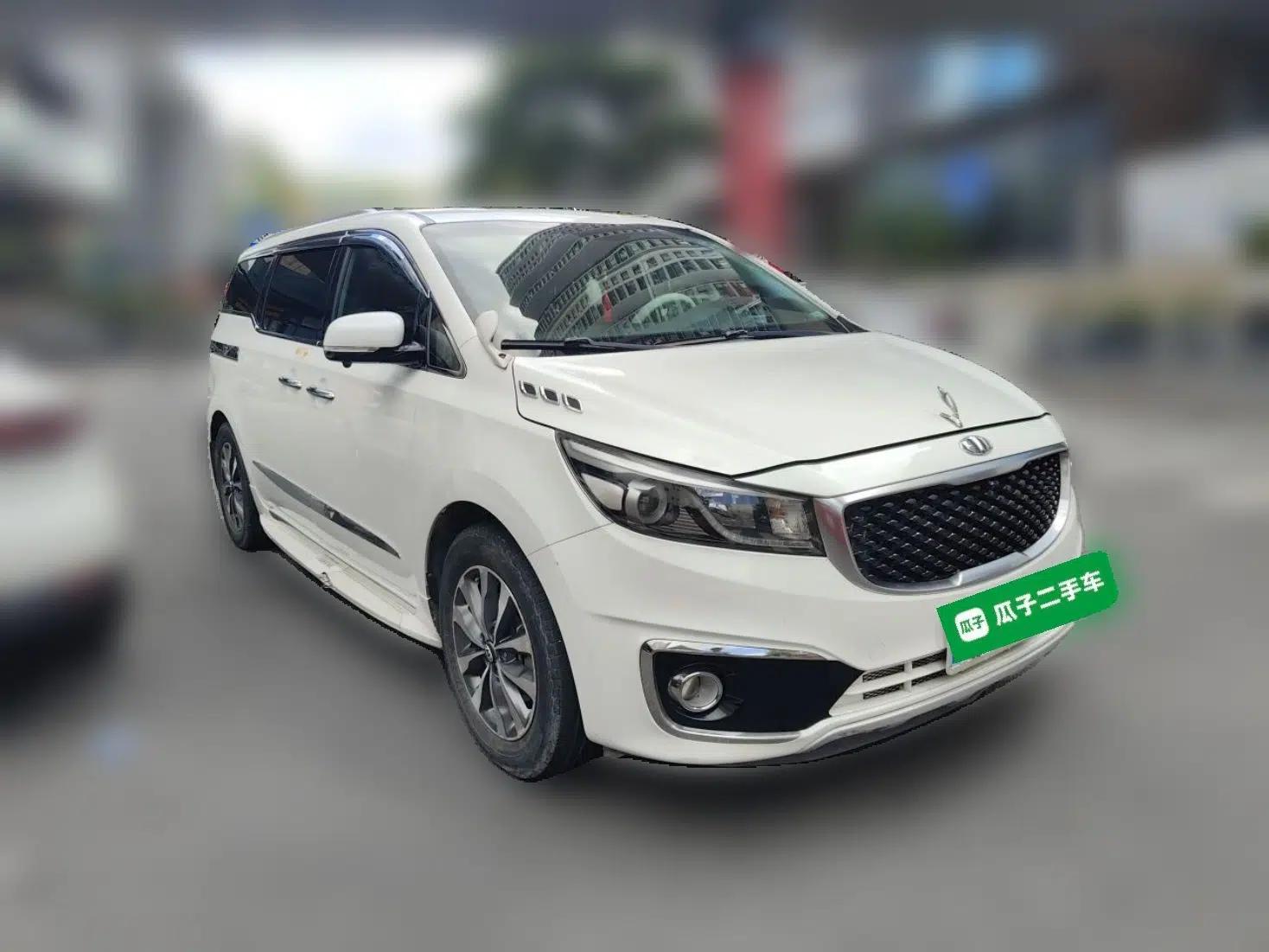 Used Kia Carnival 2015 3.3 GDI Luxury Edition China IV Standard — миниатюра 3