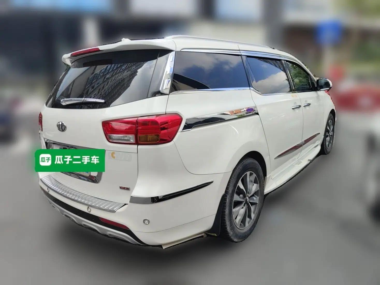 Used Kia Carnival 2015 3.3 GDI Luxury Edition China IV Standard — миниатюра 6