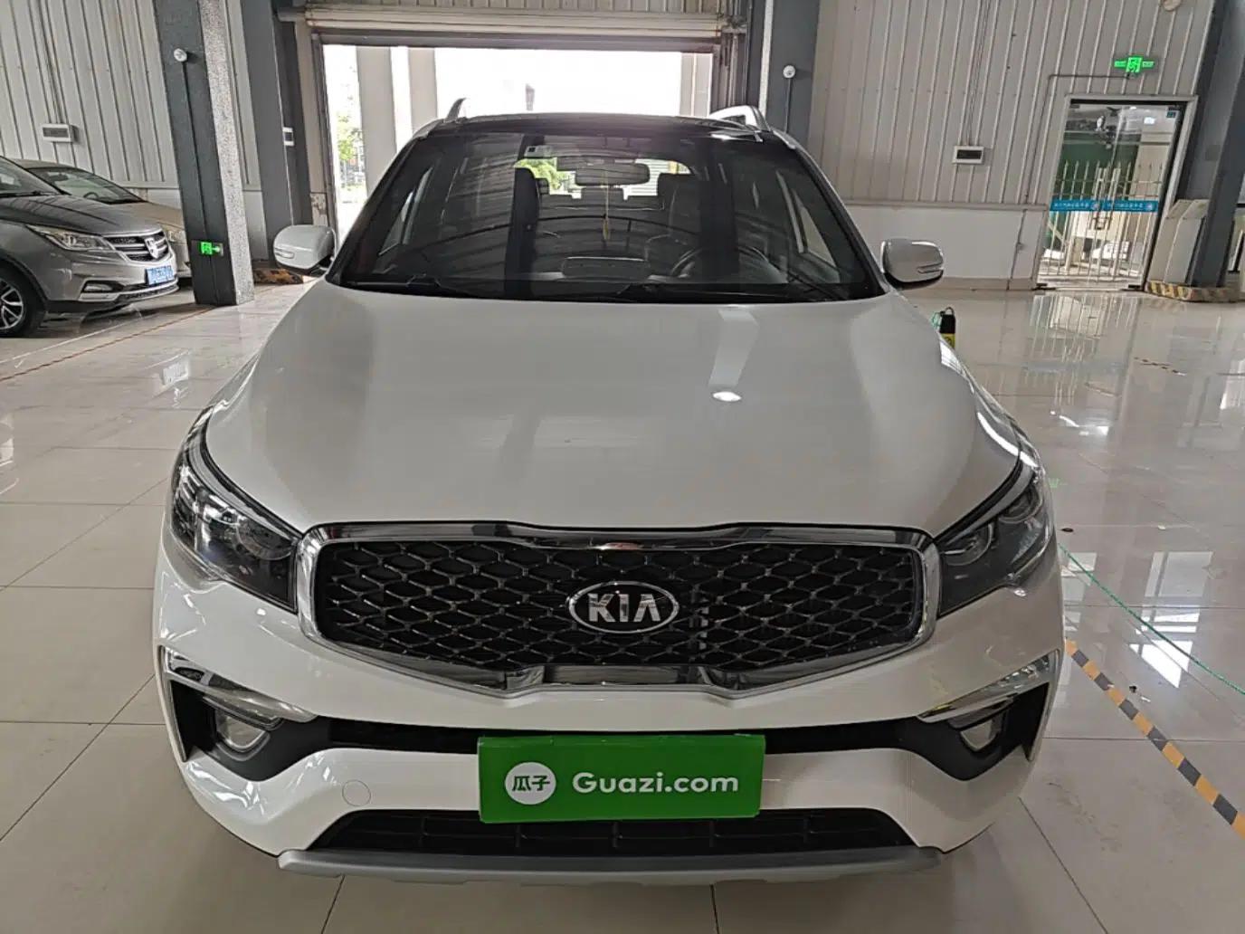 Used Kia KX7 2020 2.0T Automatic Two-Wheel Drive GLS 7-Seater — миниатюра 2