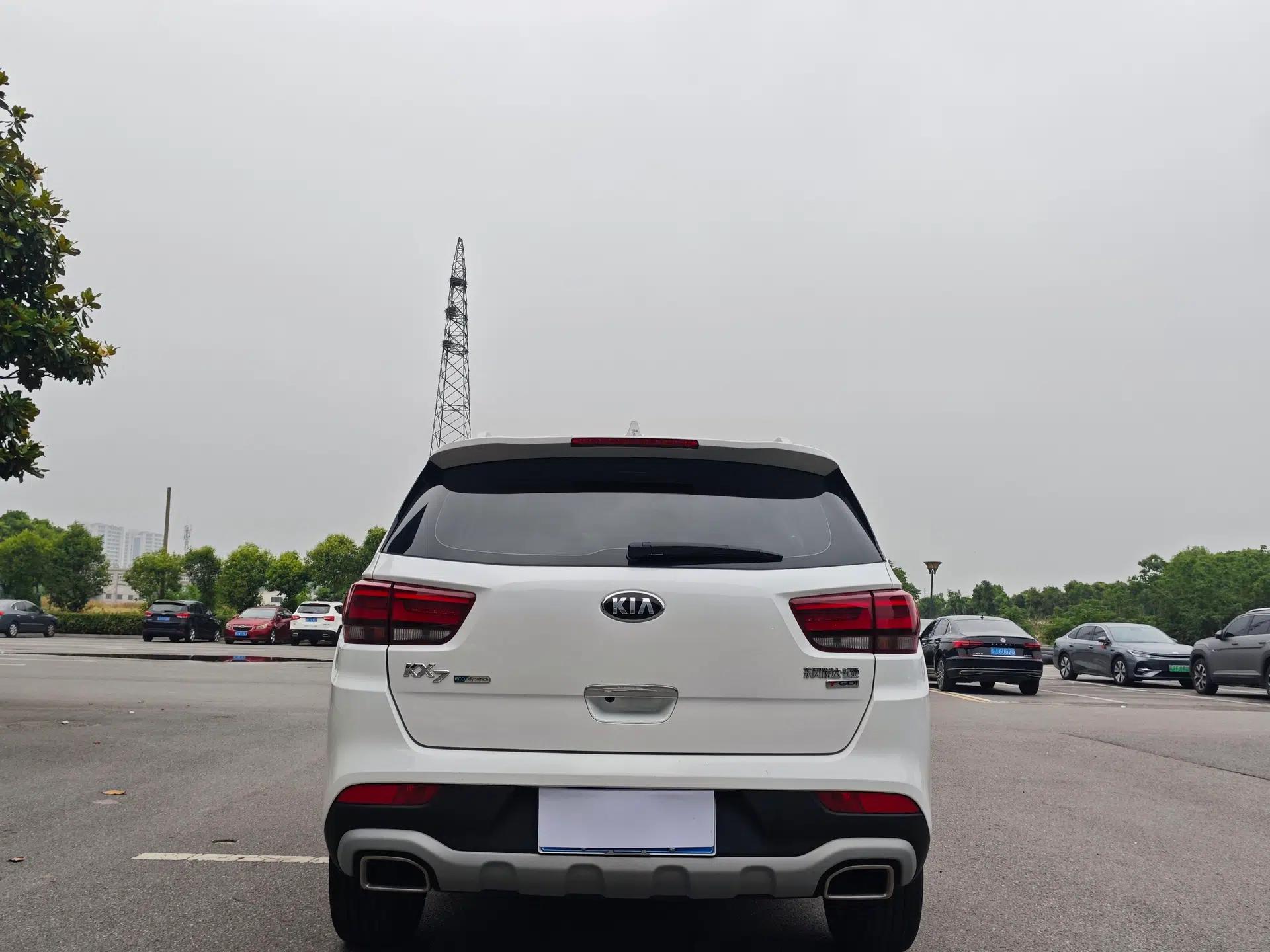 Used Kia KX7 2020 2.0T Automatic Two-Wheel Drive GLS 7-Seater — миниатюра 18