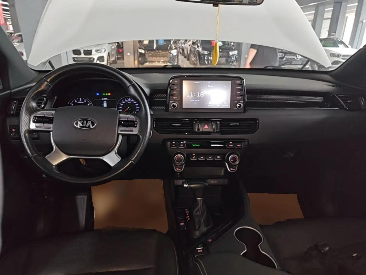Used Kia KX7 2020 2.0T Automatic Two-Wheel Drive GLS 7-Seater — миниатюра 20