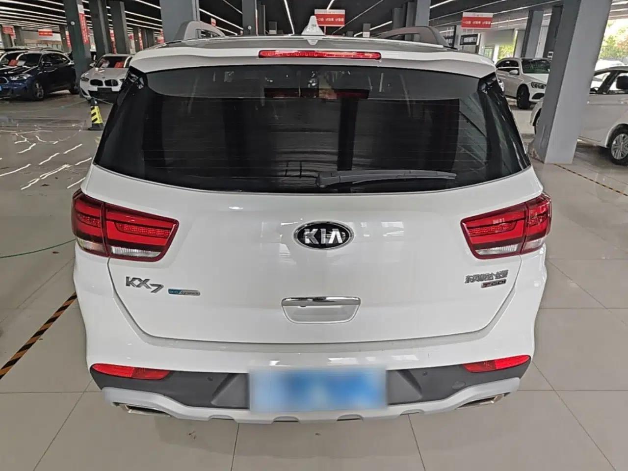Used Kia KX7 2020 2.0T Automatic Two-Wheel Drive GLS 7-Seater — миниатюра 5