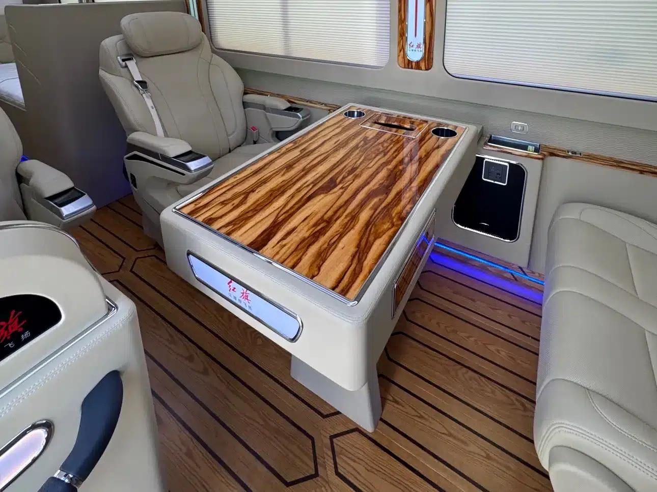Hongqi Golden Sunflower Guoyue 2025 Model 3.0T 6-Seater — миниатюра 21