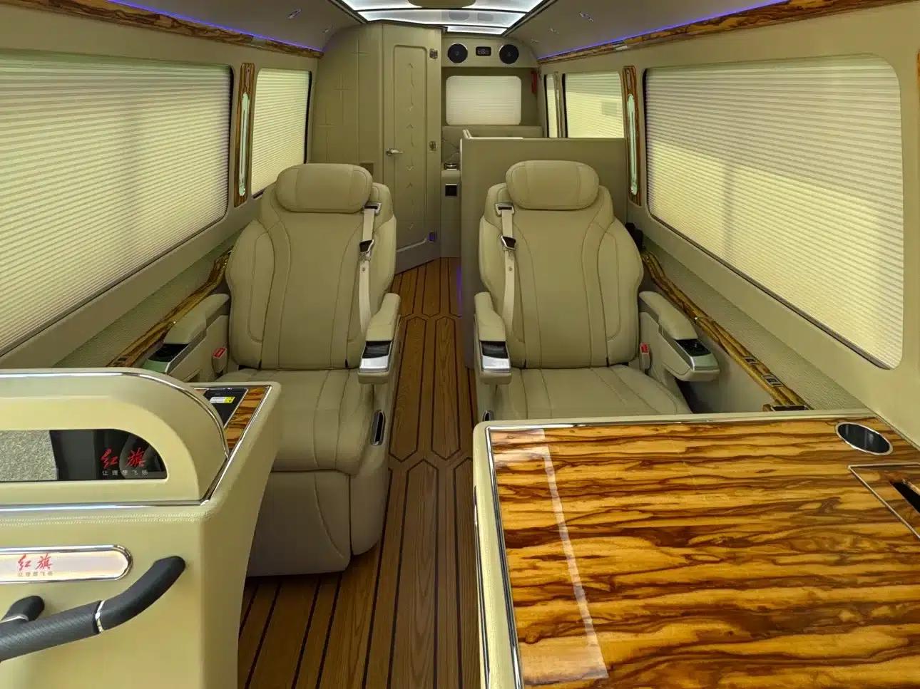 Hongqi Golden Sunflower Guoyue 2025 Model 3.0T 6-Seater — миниатюра 45