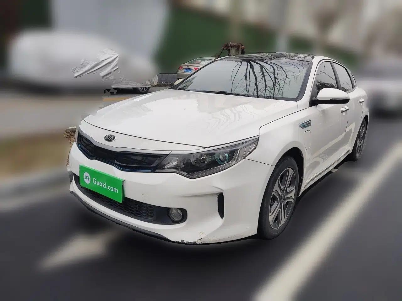 Used Kia K5 New Energy 2018 2.0L Smart Enjoyment Version — миниатюра 1