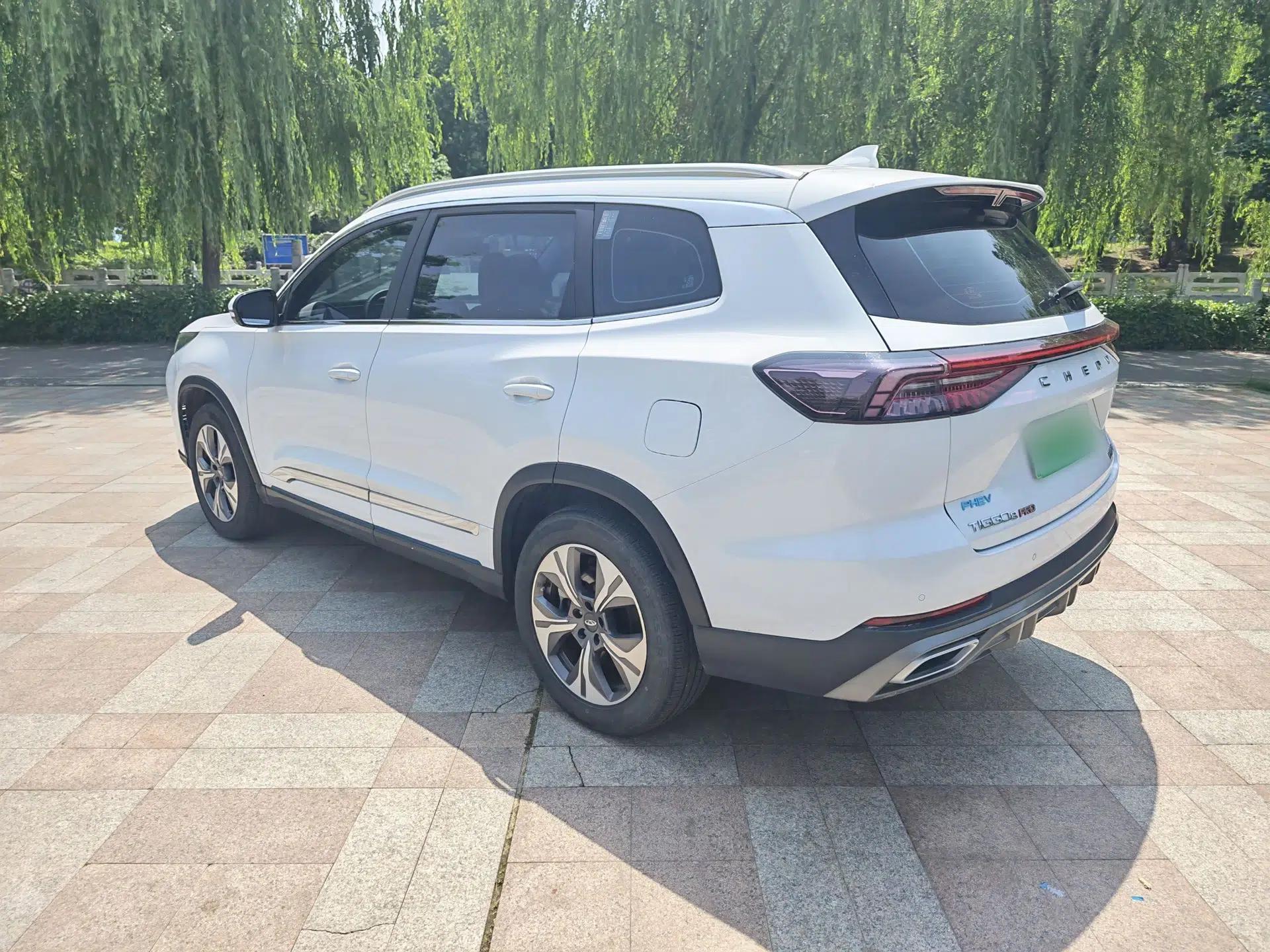 Used Chery Tiggo 8 PRO New Energy 2023 Champion Edition 1.5T 100km King's Version — миниатюра 14