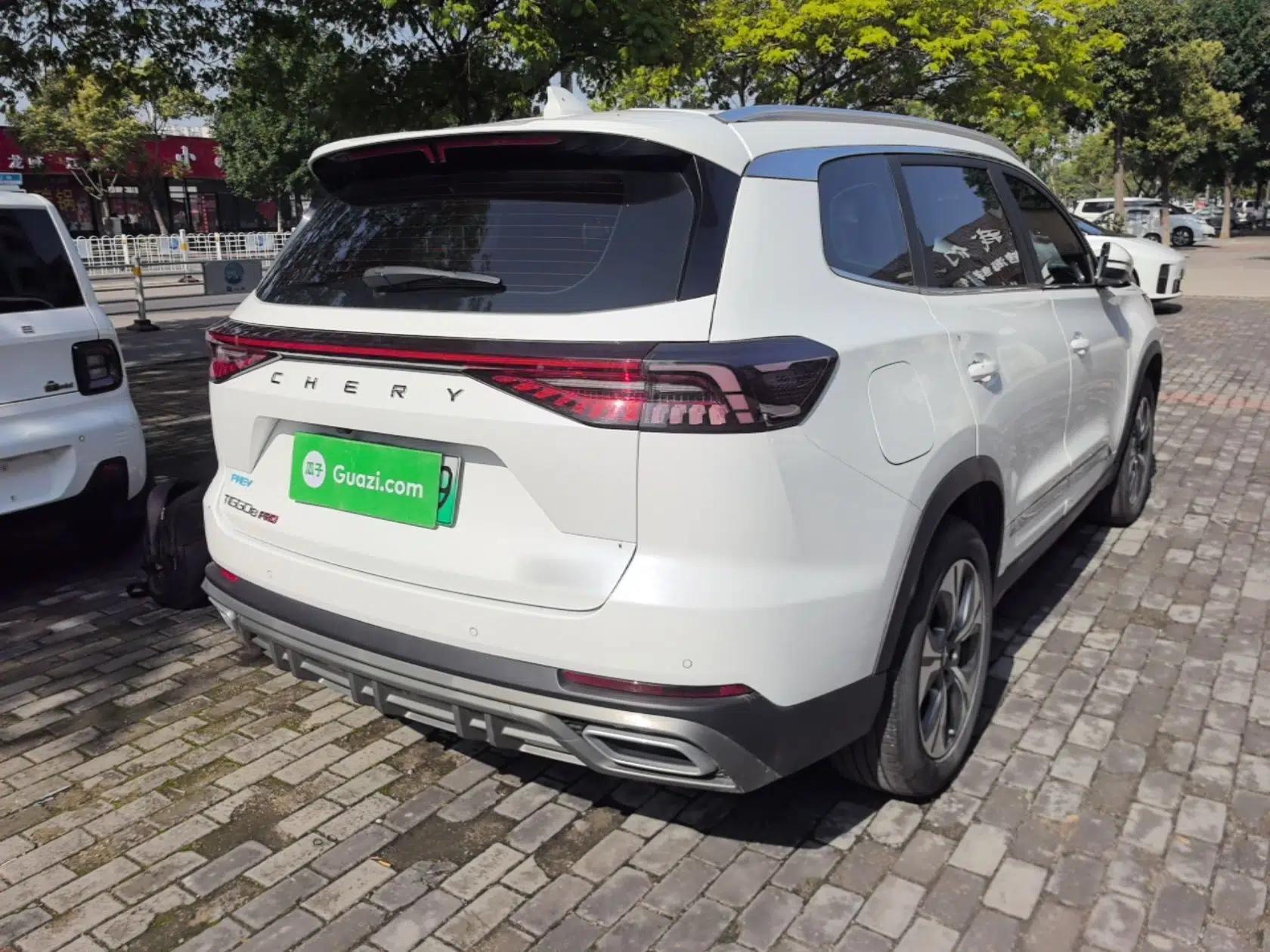 Used Chery Tiggo 8 PRO New Energy 2023 Champion Edition 1.5T 100km King's Version — миниатюра 6