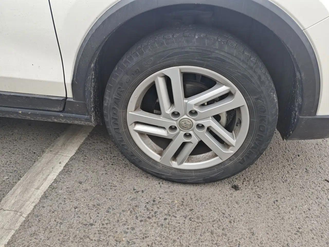 Used Venucia T60 2020 1.6L CVT Smart Drive Version China VI Standard — миниатюра 8