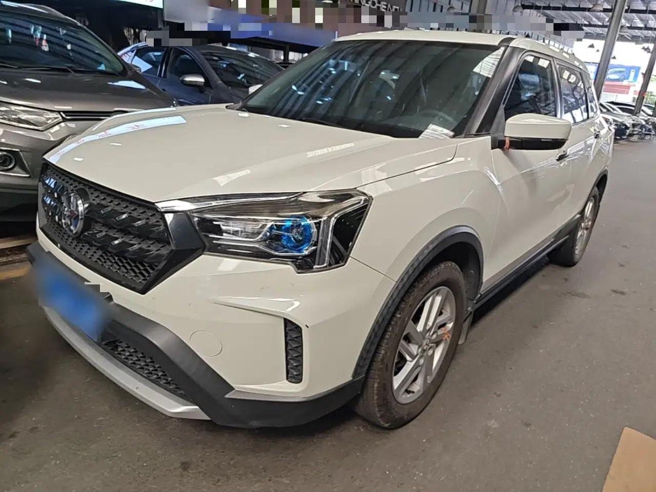 Used Venucia T60 2020 1.6L CVT Smart Drive Version China VI Standard — миниатюра 1