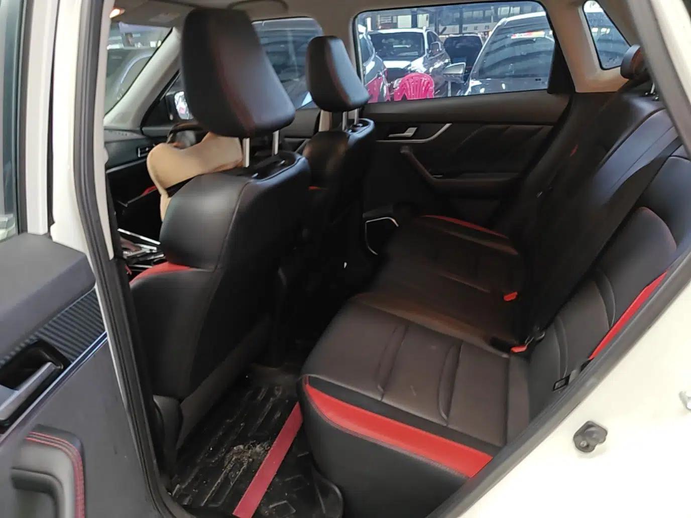 Used Venucia T60 2020 1.6L CVT Smart Drive Version China VI Standard — миниатюра 20
