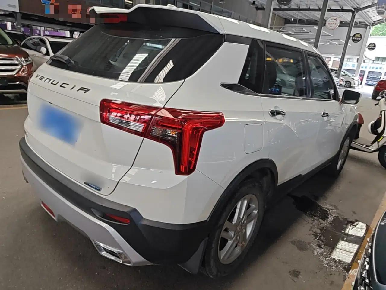 Used Venucia T60 2020 1.6L CVT Smart Drive Version China VI Standard — миниатюра 6