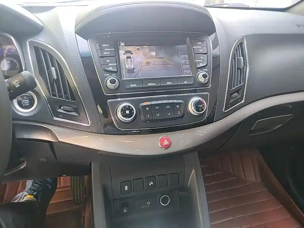 Refine S5 2015 1.5T Automatic Elite — миниатюра 13