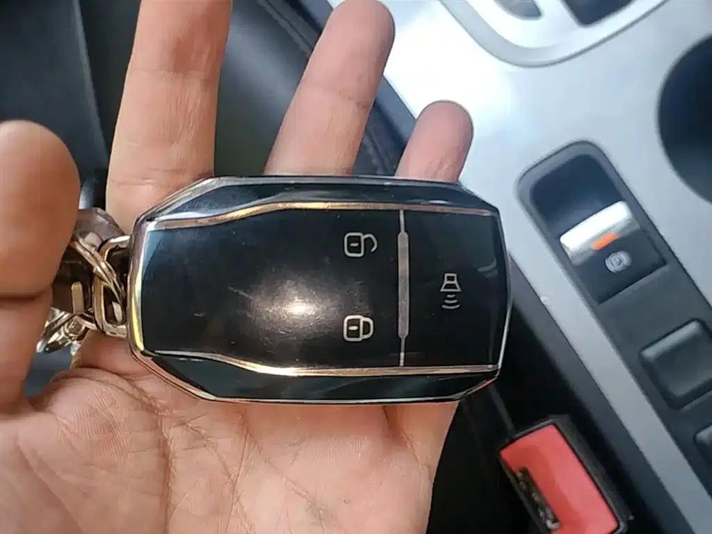 Refine S5 2015 1.5T Automatic Elite — миниатюра 9