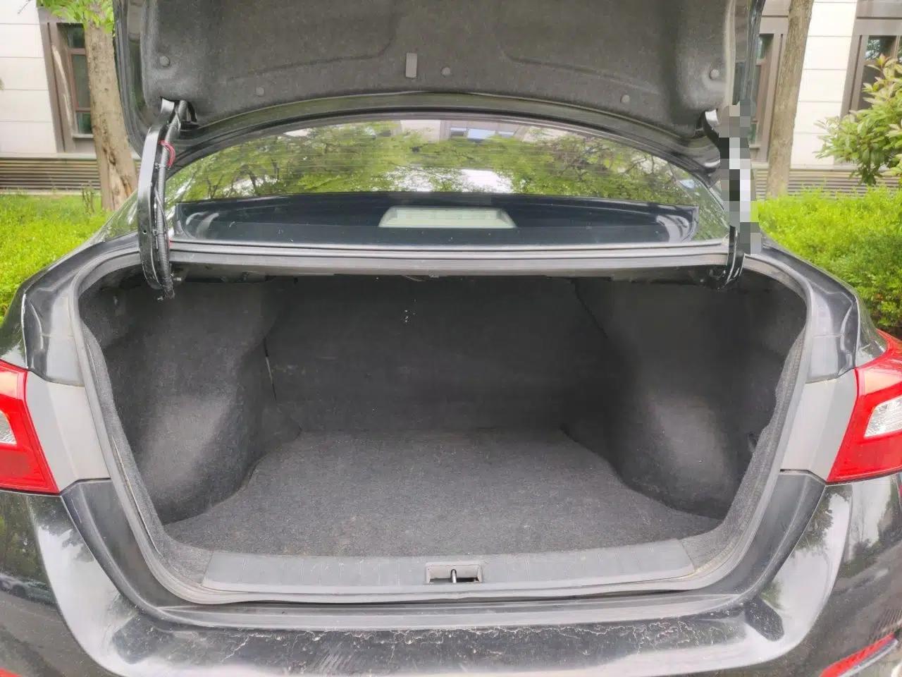 Used Nissan Sylphy EV  — миниатюра 19