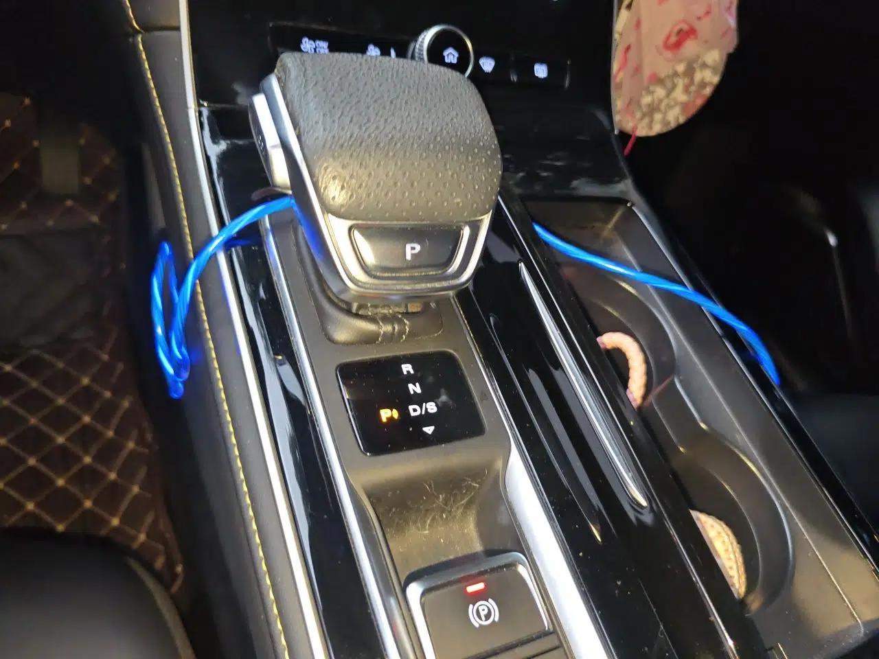 Used Roewe i6 MAX 2020 300TGI Automatic "Swell Cool Smart Drive" Edition — миниатюра 14