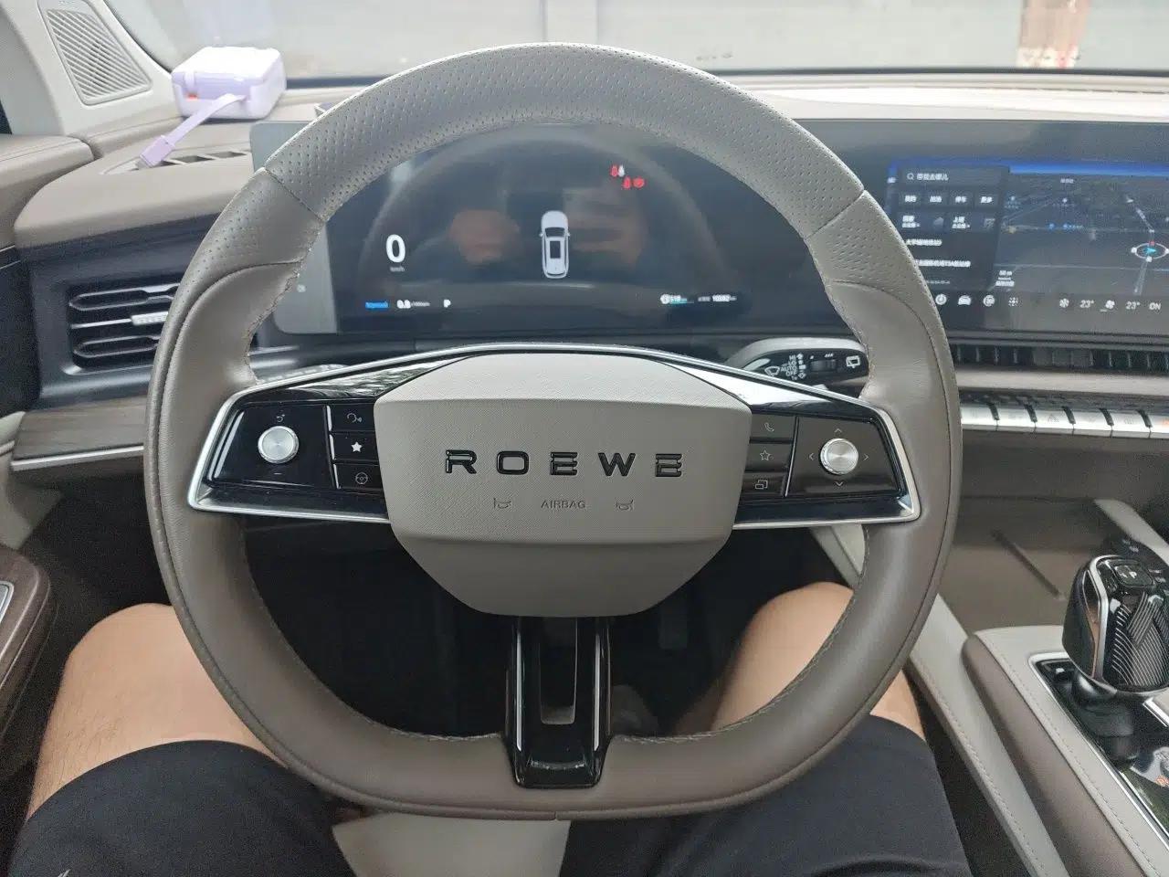 Used Roewe RX9 2023 2.0T Two-Wheel Drive Enjoyment Version — миниатюра 10