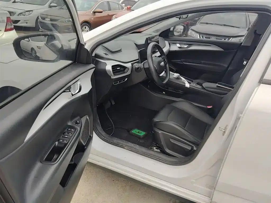 Geely Geometry A 2024 Model 410KM Travel Edition — миниатюра 16