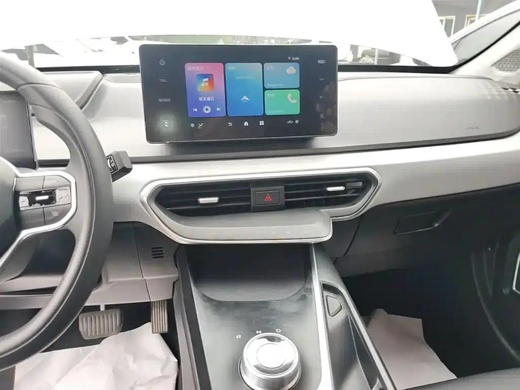 Geely Geometry A 2024 Model 410KM Travel Edition — миниатюра 13