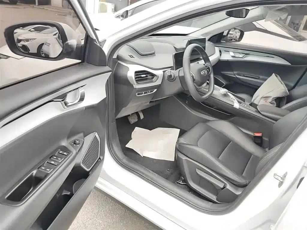 Geely Geometry A 2024 Model 410KM Travel Edition — миниатюра 16