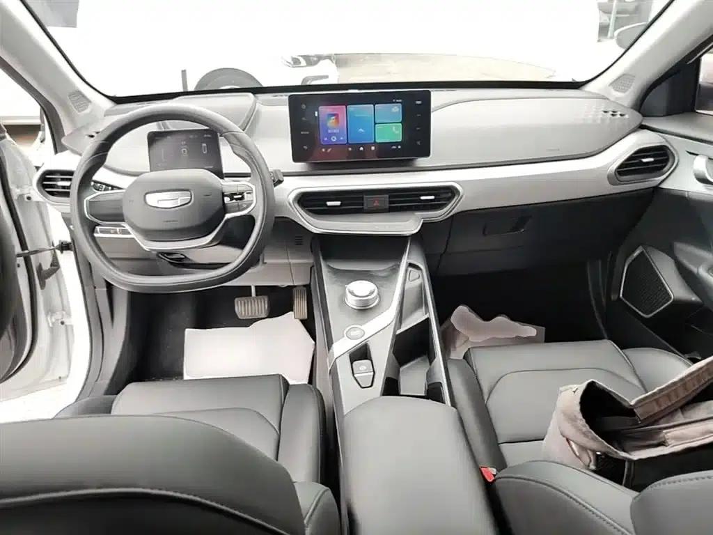 Geely Geometry A 2024 Model 410KM Travel Edition — миниатюра 10