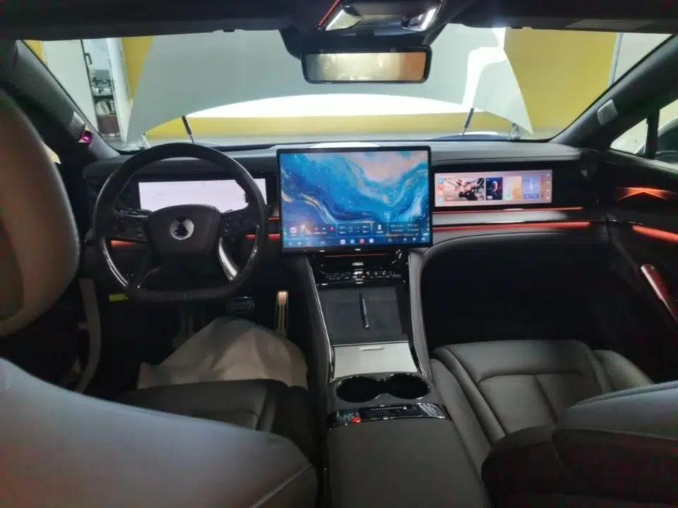 Used Denza Z9 2024 1100 km Four-Wheel Drive Max Version — миниатюра 12