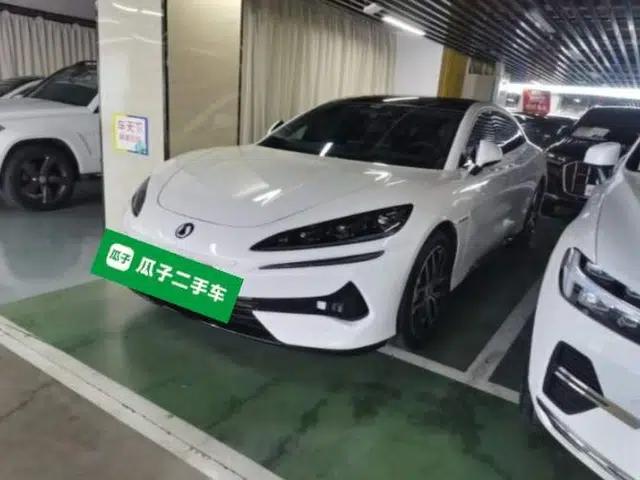 Used Denza Z9 2024 1100 km Four-Wheel Drive Max Version