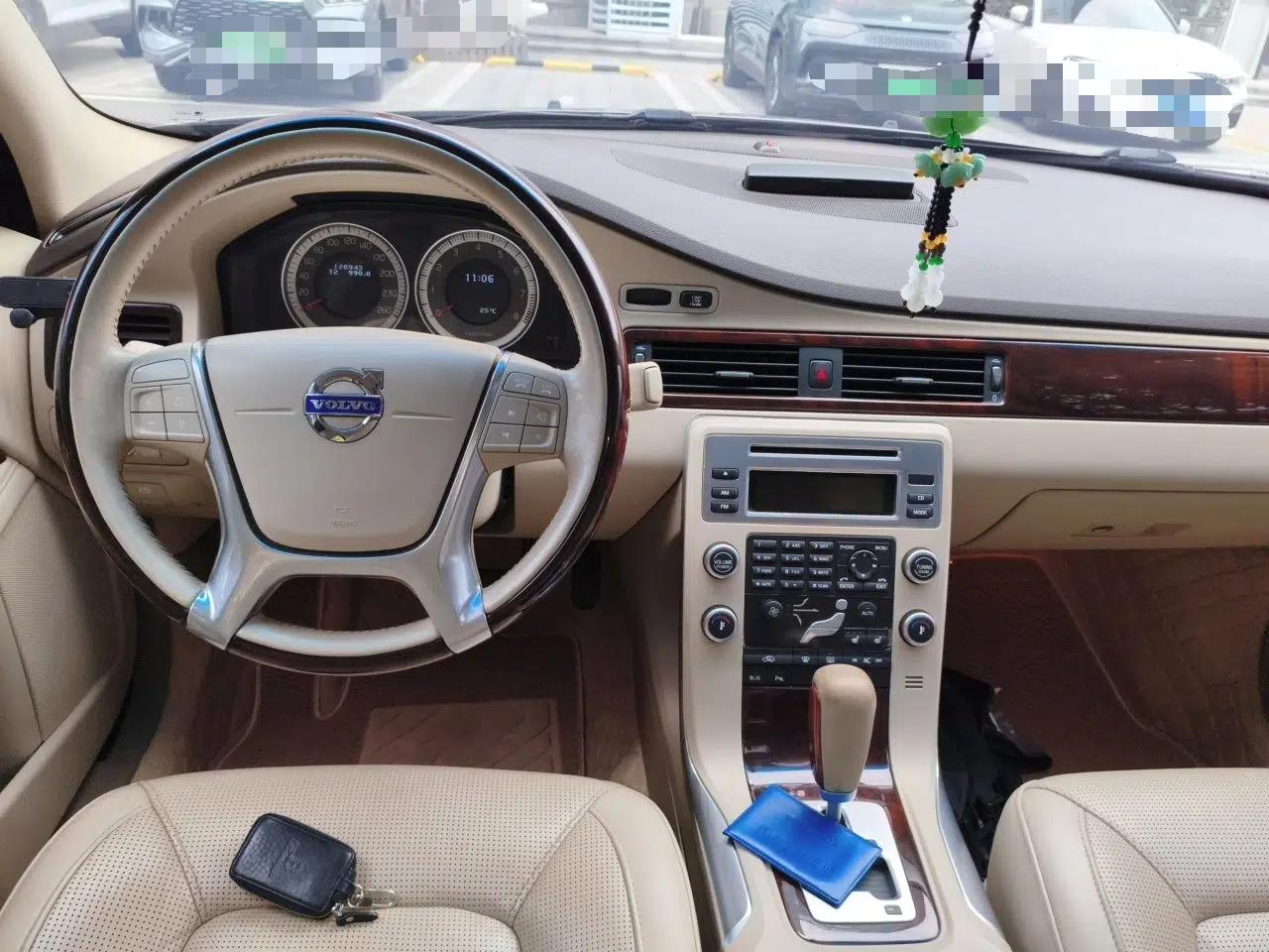 Used Volvo S80L 2011 2.0T ZhiZun Edition — миниатюра 9