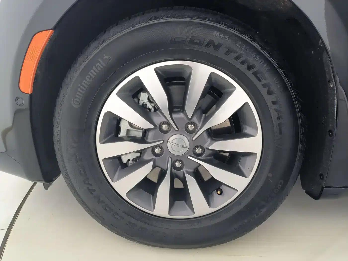 2019 Chrysler Grand Voyager PHEV (Imported) 3.6L Plug-in Hybrid — миниатюра 8