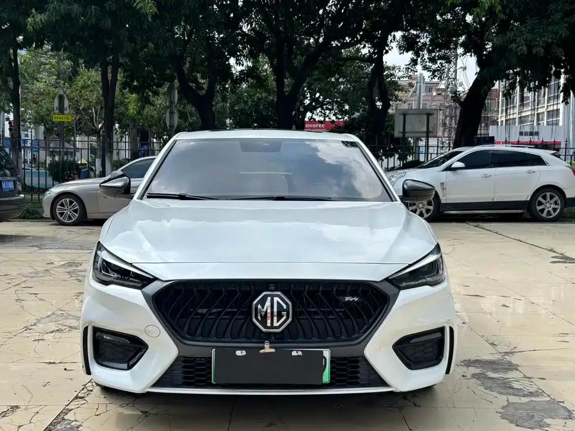 MG6 PHEV 2020 1.5T Hybrid Trophy Flagship Edition — миниатюра 3