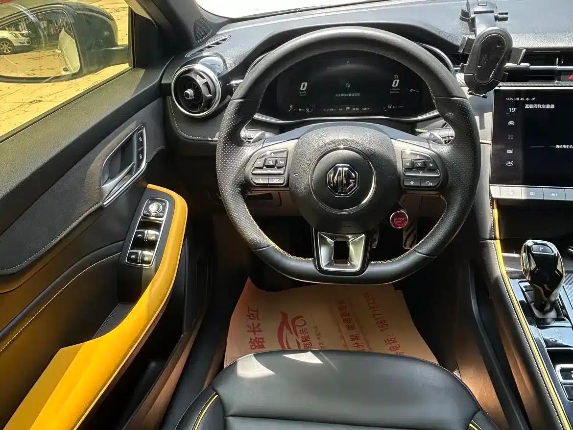 MG6 PHEV 2020 1.5T Hybrid Trophy Flagship Edition — миниатюра 9
