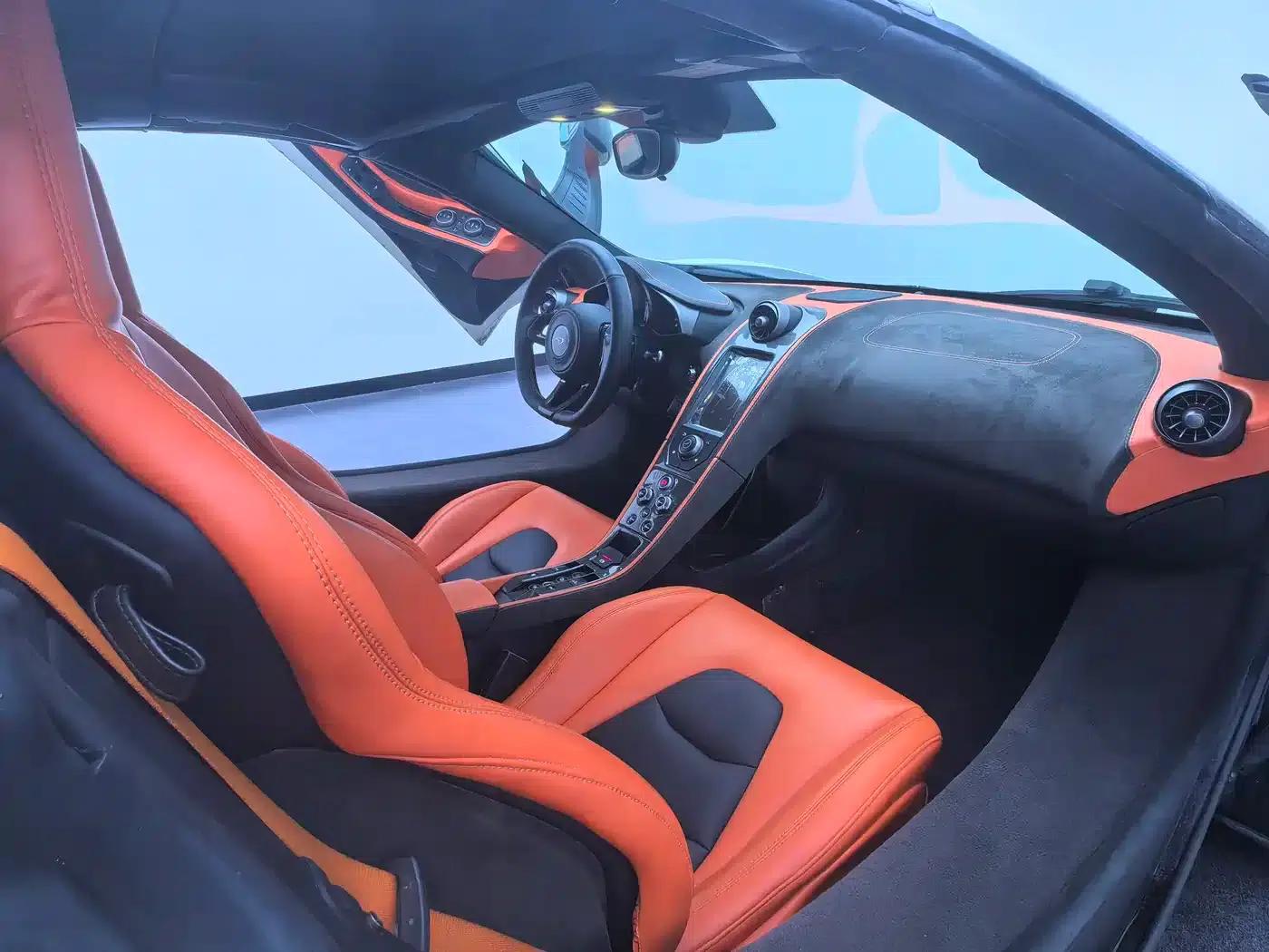 McLaren 12C 2013 3.8T SPIDER — миниатюра 10