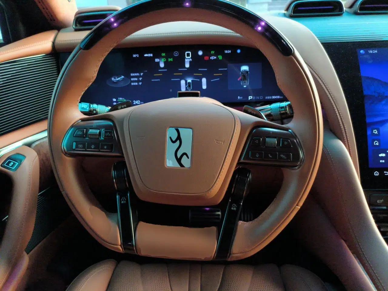 Used Yangwang U8 2023 Luxury Edition — миниатюра 10