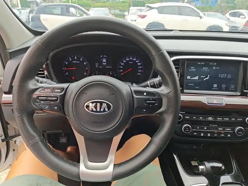K5 2019 1.8L Automatic GLS — миниатюра 11