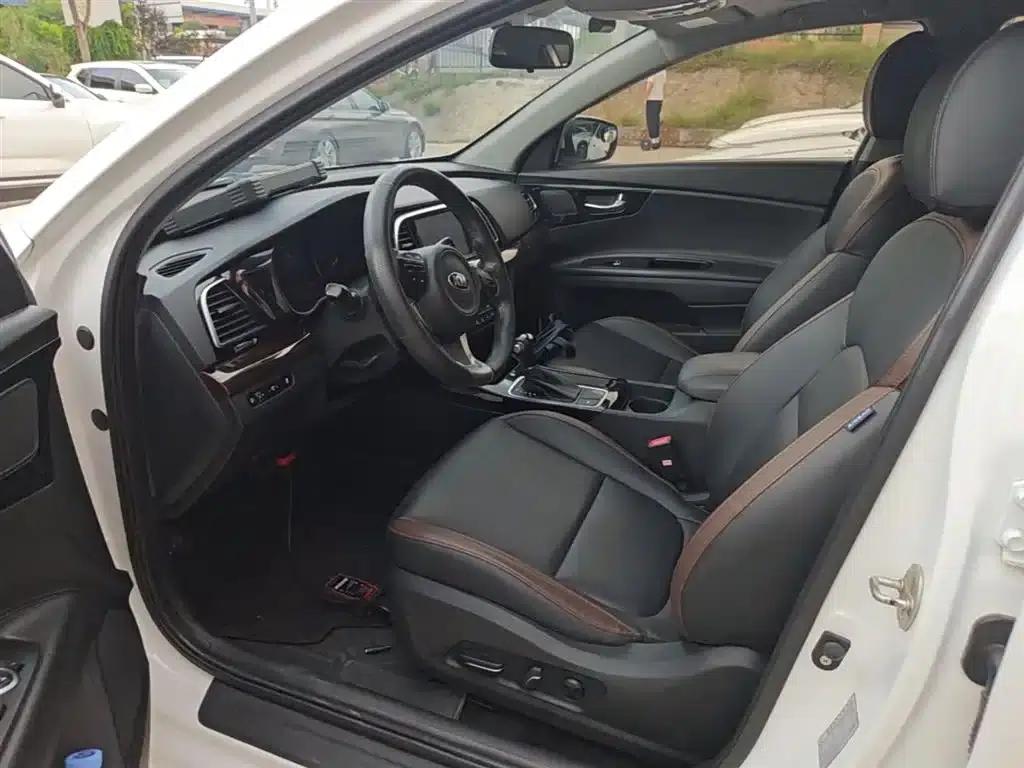 K5 2019 1.8L Automatic GLS — миниатюра 15