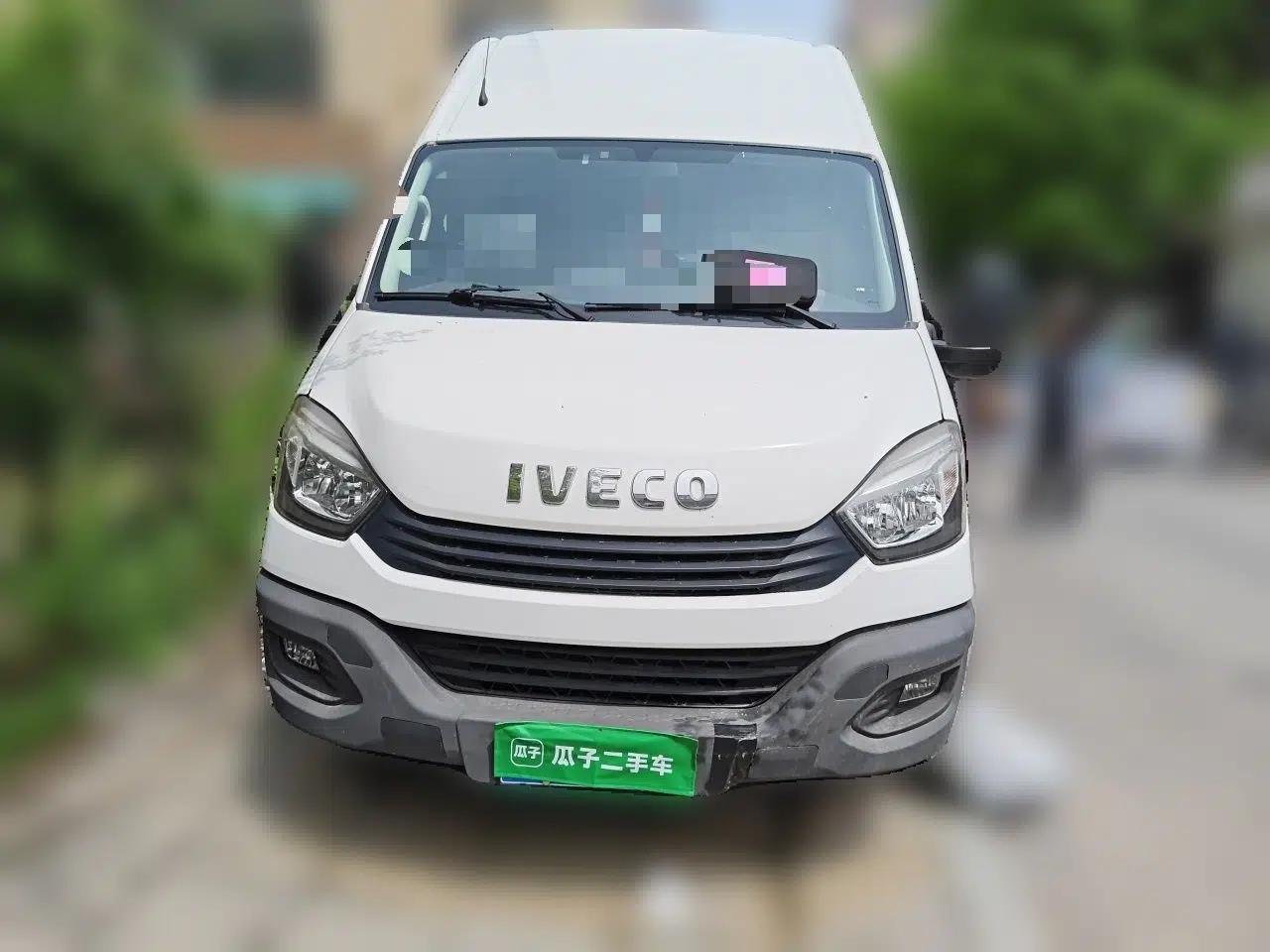 Used Iveco Eurocargo 2018 3.0T Short-Wheelbase Low-Roof Multi-Function Vehicle with Side Sliding Door F1C — миниатюра 2