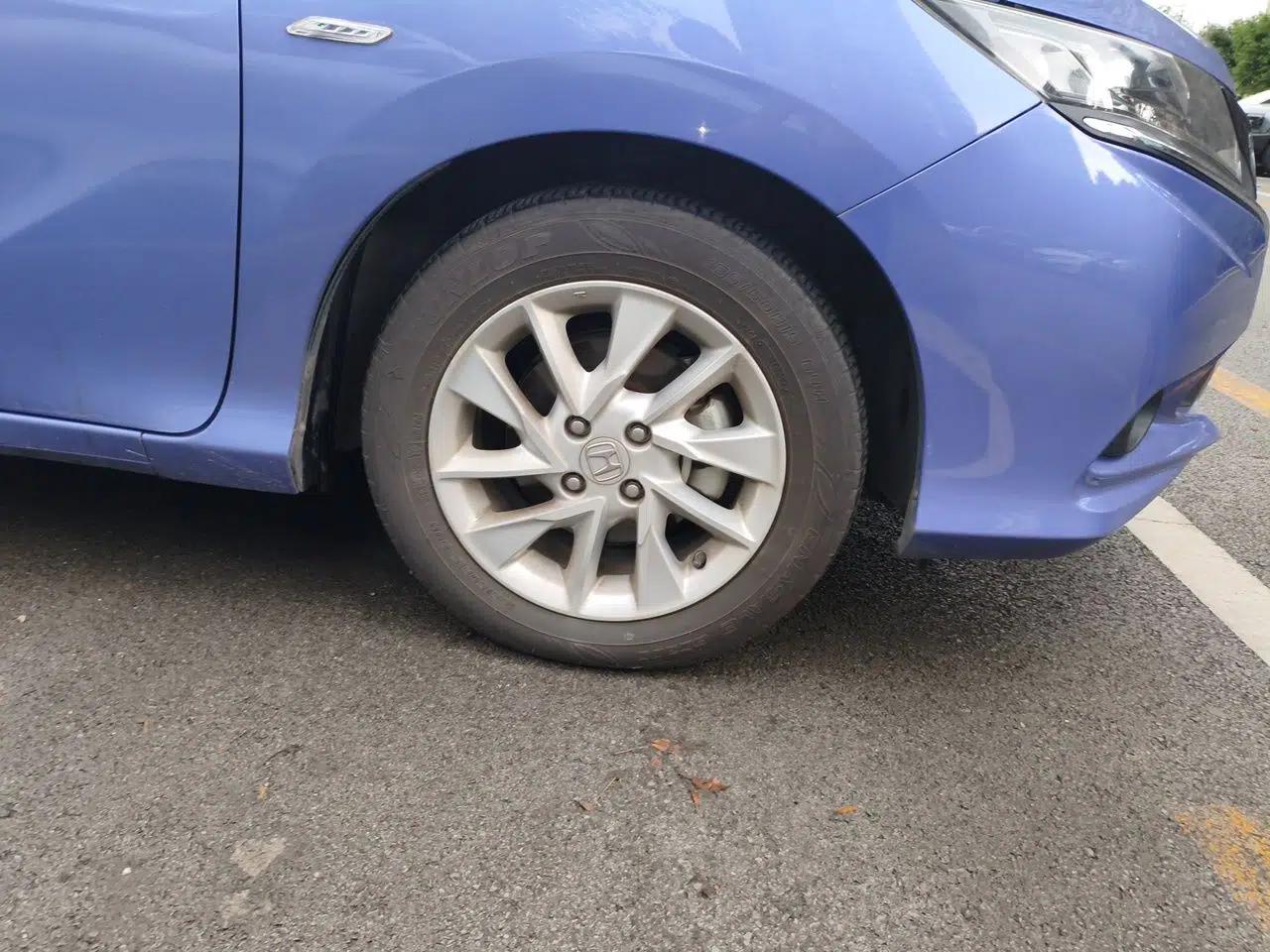 Used Honda Gienia 2017 1.5L CVT Comfort Version — миниатюра 8