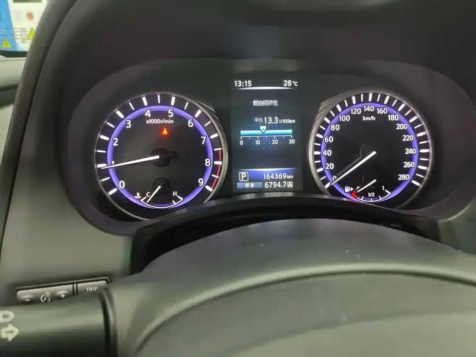 Infiniti Q50 2014 3.7L Comfort Edition — миниатюра 4