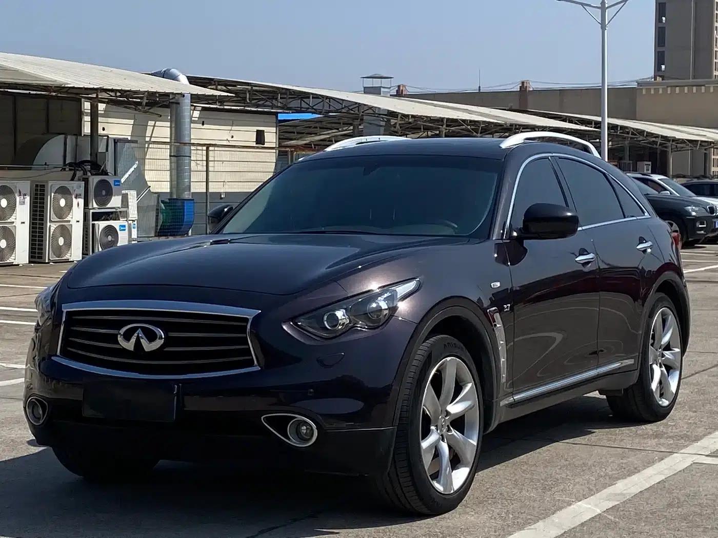 Infiniti QX70 2013 3.7L Standard Edition — миниатюра 1
